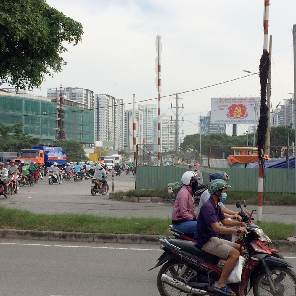 Khu Nam Sài Gòn TP.HCM ngày càng phát triển mạnh nhờ dự án xây dựng cầu vượt tại nút giao Nguyễn Văn Linh – Nguyễn Hữu Thọ sắp hoàn thành